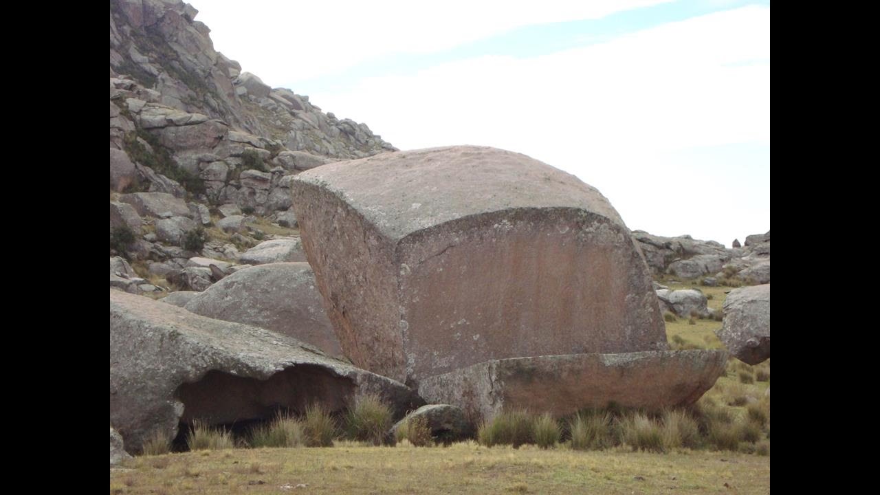 La Roca Misteriosa de Pampa Achala ¿Intervención Extraterrestre?